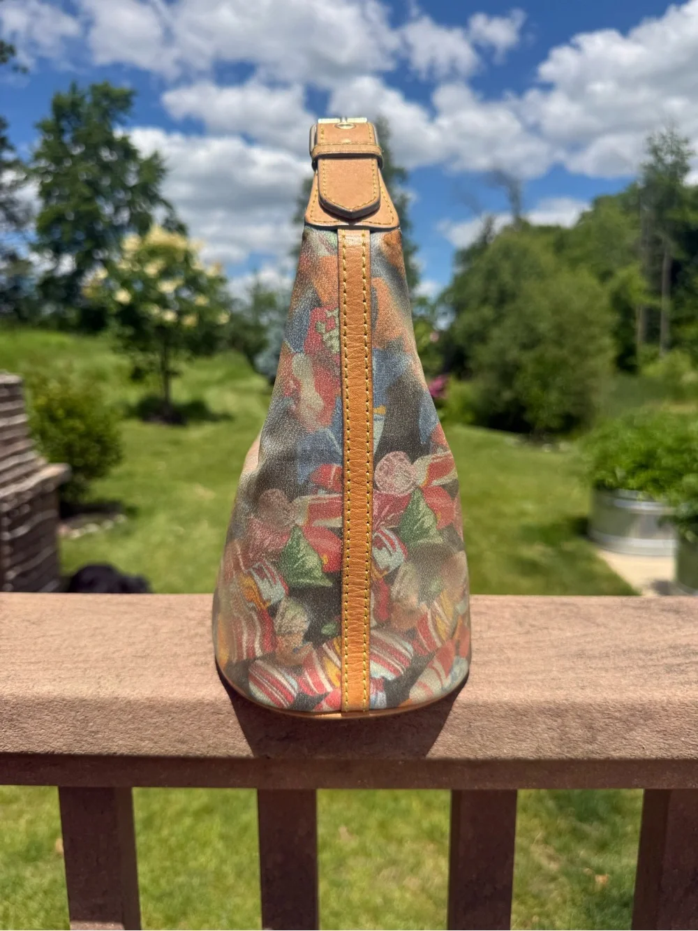 GUC Dooney & Bourke Vintage Y2K Candy Print Bucket/Hobo Bag